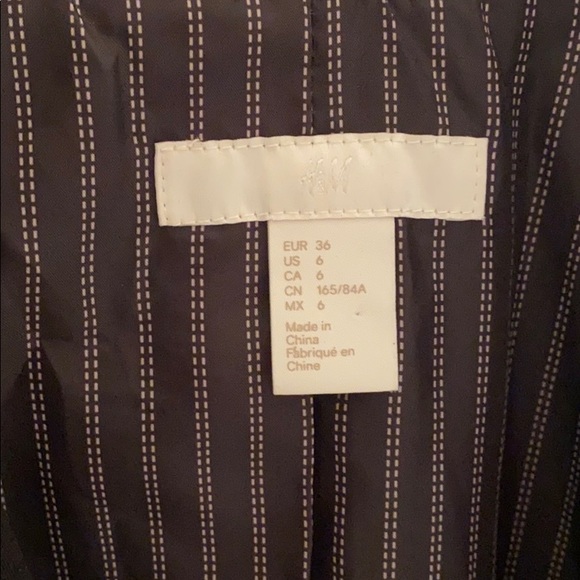 H&M slim fit blazer - Picture 3 of 5